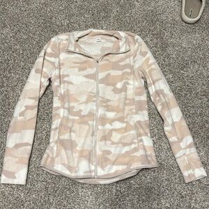 Womens size small old navy camo fleece zip up
